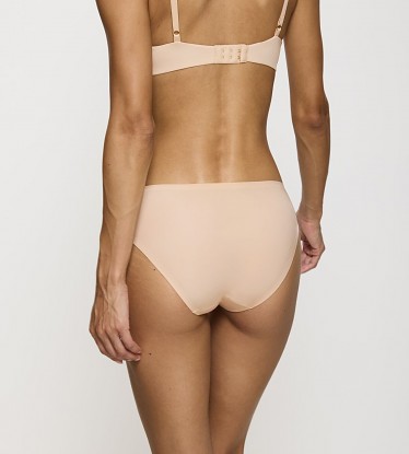 Body Make-Up Essentials Tai  