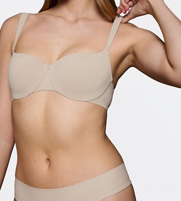 Body Make-Up Illusion Balconette EX  