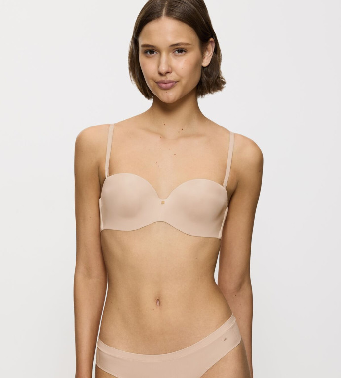 Body Make-Up Essentials WDP  00NZ D085