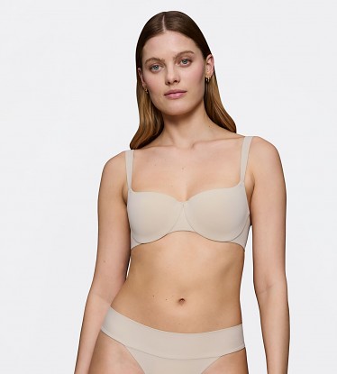 Body Make-Up Illusion Balconette EX  00NZ C080